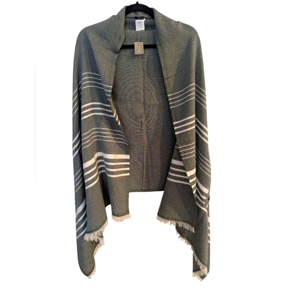 J CREW Striped Gray & White Scarf Shawl Wrap - Picture 4 of 9